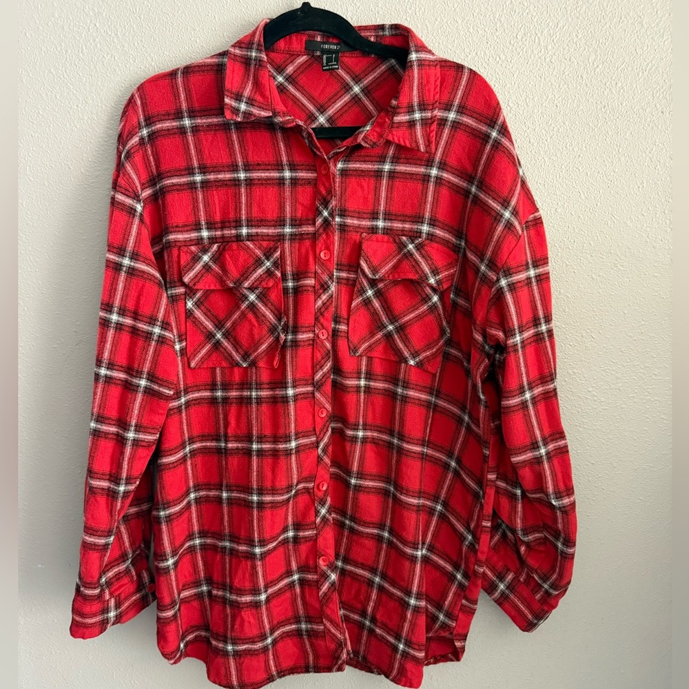 Forever 21 red flannel collared long sleeve top sz L